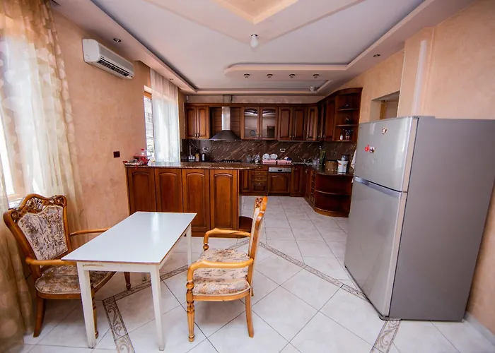 Hajime Hotel-Hostel